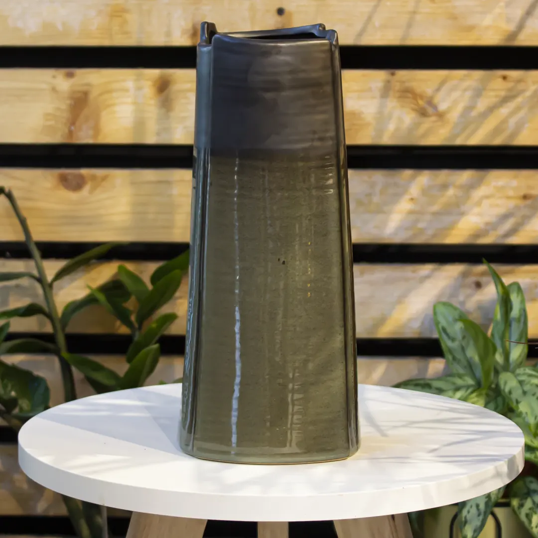 vases Tall Zipper Premium Vase